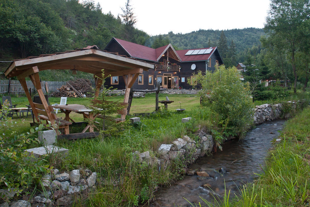 Vila Varpatak Gheorgheni (Harghita) Exterior photo